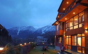 Hotel Pahalgam Pines